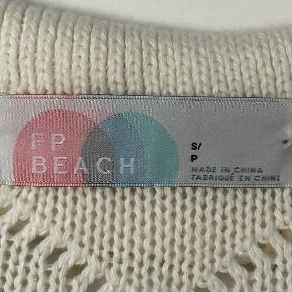 Free People Islamorada Fauxchet Sweater Maxi Resort Beach sz S - Picture 6 of 8